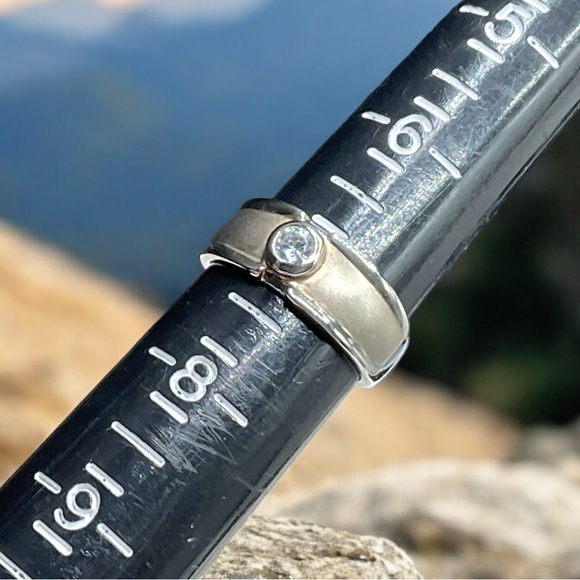 🌺Vintage Sterling & Brushed Gold CZ Ring - Picture 12 of 12